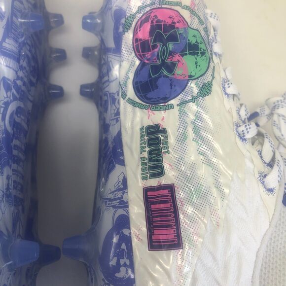 Under Armour Spotlight Clone MC LE Womens 3026342-100 Football Cleats SIZE 8.5 - Picture 7 of 10